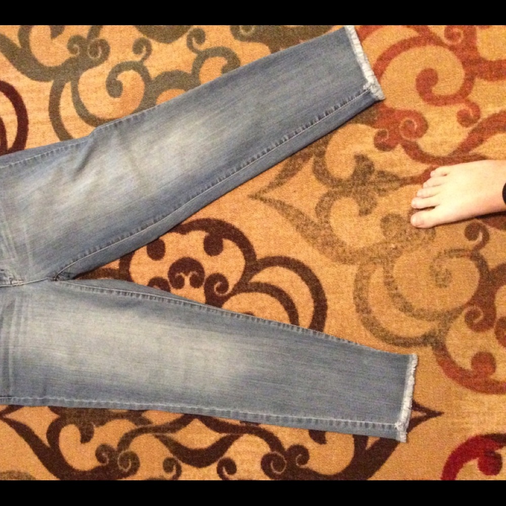 Blue Jeans - Picture 2 of 2